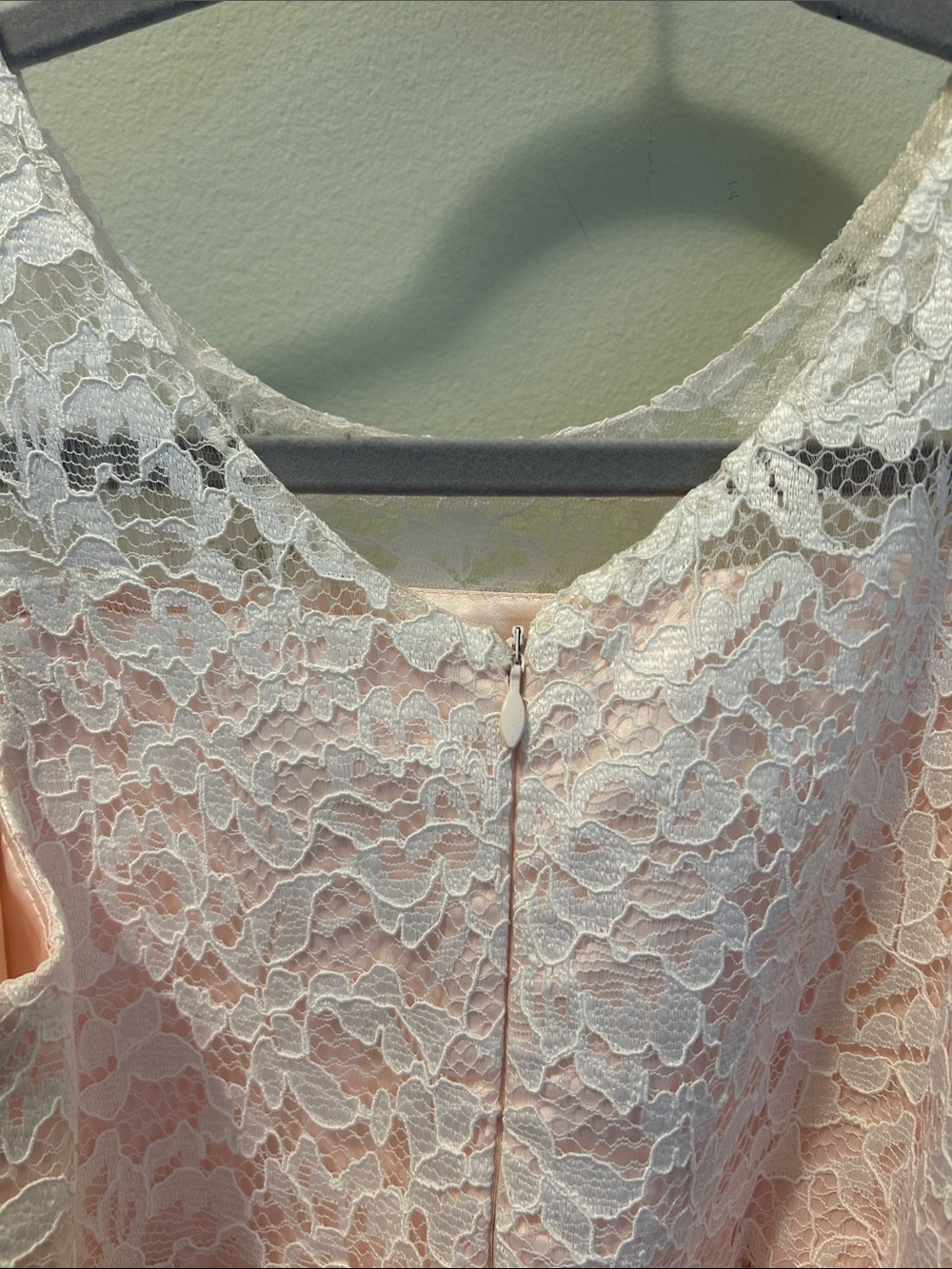 Girls' Pink Lace Party Dress with Bow - Picture 3 of 8